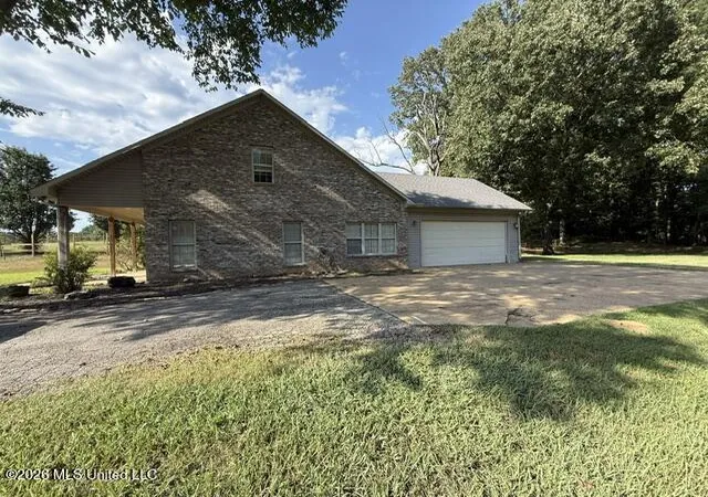 Photo 3 of Single family home for sale at 67 Dudley Pl, Byhalia, MS 38611 | MLS# 4160030 | Listing updated on 2026-09-02