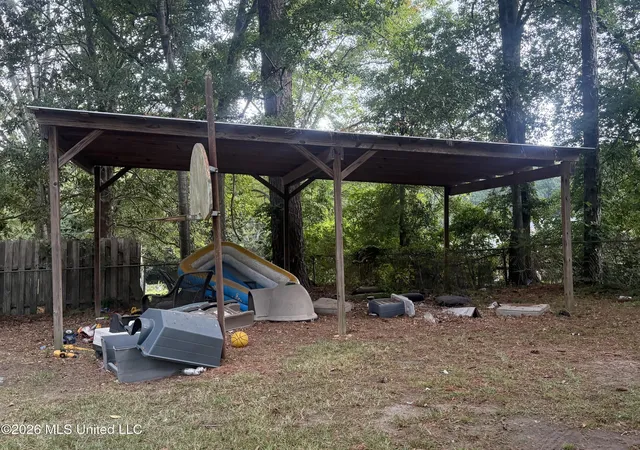 Photo 3 of Single family home for sale at 615 Pittman Dr, Mendenhall, MS 39114 | MLS# 4158419 | Listing updated on 2026-08-07