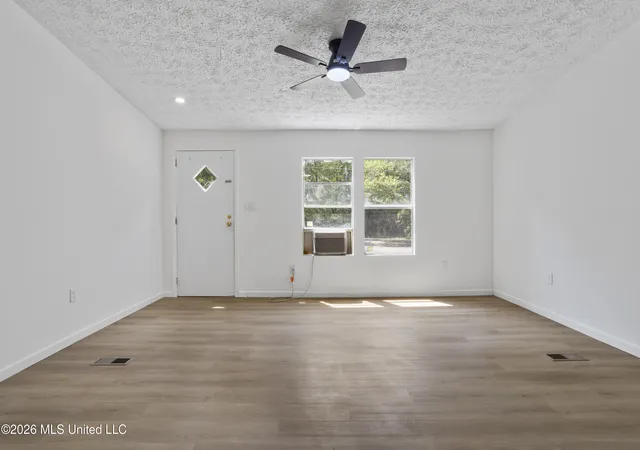Photo 4 of Sale Pending at 7376 Longridge Rd, Long Beach, MS 39560 | MLS# 4158796 | Listing updated on 2026-09-23