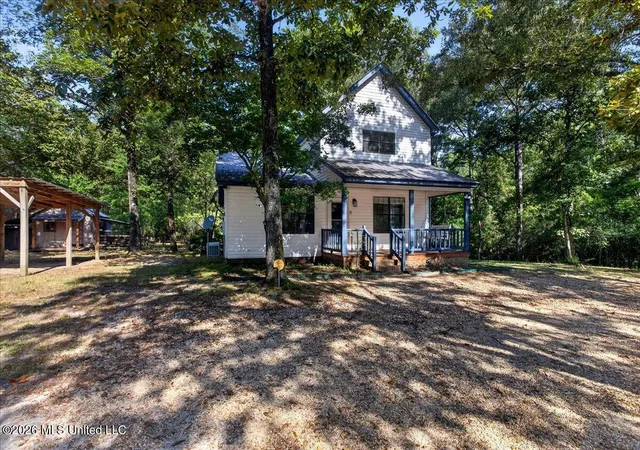 Photo 2 of Sale Pending at 51 Piney Woods Ln, Sumrall, MS 39482 | MLS# 4158826 | Listing updated on 2026-08-13