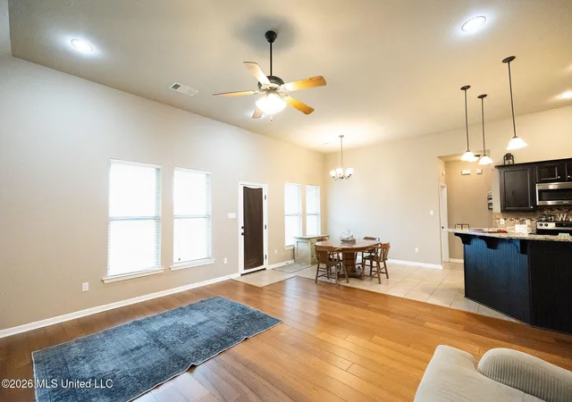 Photo 4 of Single family home for sale at 15160 Oberlin Ave, Gulfport, MS 39503 | MLS# 4159408 | Listing updated on 2026-08-17
