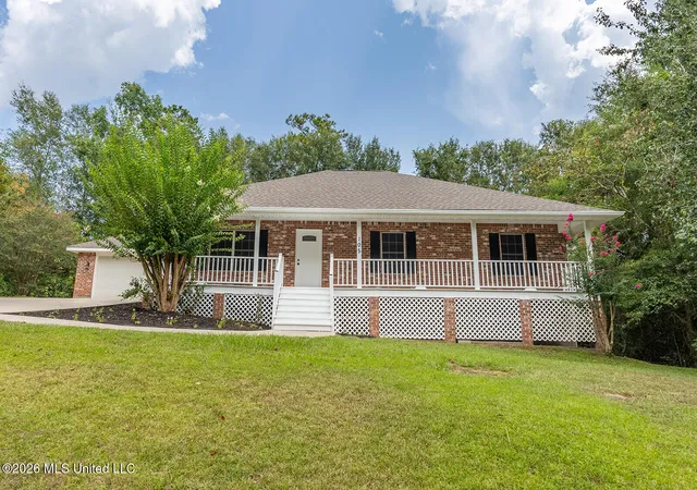 Photo 1 of Single family home for sale at 105 W Sunnybrook Rd, Carriere, MS 39426 | MLS# 4158652 | Listing updated on 2026-09-26