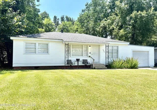 Photo 1 of Single family home for sale at 1626 Camellia St, Vidalia, LA 71373 | MLS# 4158517 | Listing updated on 2026-09-10