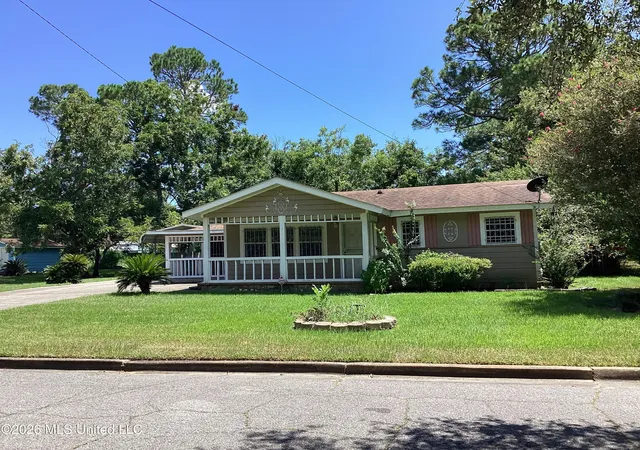 Photo 1 of Single family home for sale at 4918 Hubert St, Moss Point, MS 39563 | MLS# 4158740 | Listing updated on 2026-08-10
