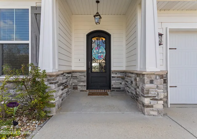 Photo 3 of Single family home for sale at 104 Westwind Ct, Ocean Springs, MS 39564 | MLS# 4158587 | Listing updated on 2026-08-18