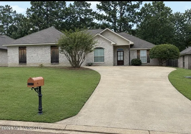 Photo 1 of Single family home for sale at 995 Filmore Dr, Brandon, MS 39042 | MLS# 4158563 | Listing updated on 2026-08-24