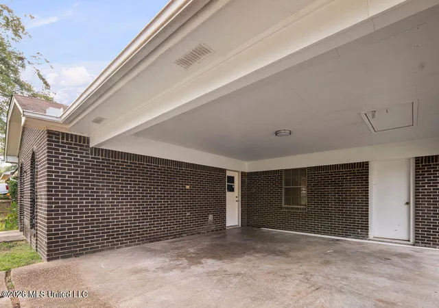 Photo 1 of Single family home for sale at 2853 Pine Cir Dr, Pearl, MS 39208 | MLS# 4158565 | Listing updated on 2026-09-21