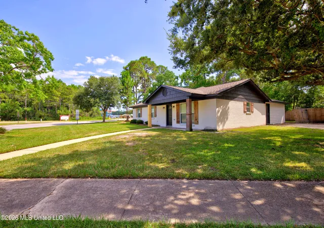 Photo 3 of Sale Pending at 2301 Camino Grande St, Gautier, MS 39553 | MLS# 4158570 | Listing updated on 2026-08-24