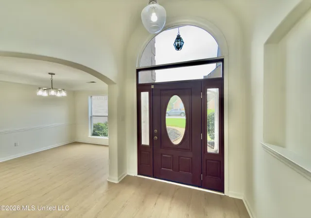 Photo 3 of Sale Pending at 7264 Grandiflora Dr, Olive Branch, MS 38654 | MLS# 4158618 | Listing updated on 2026-09-21