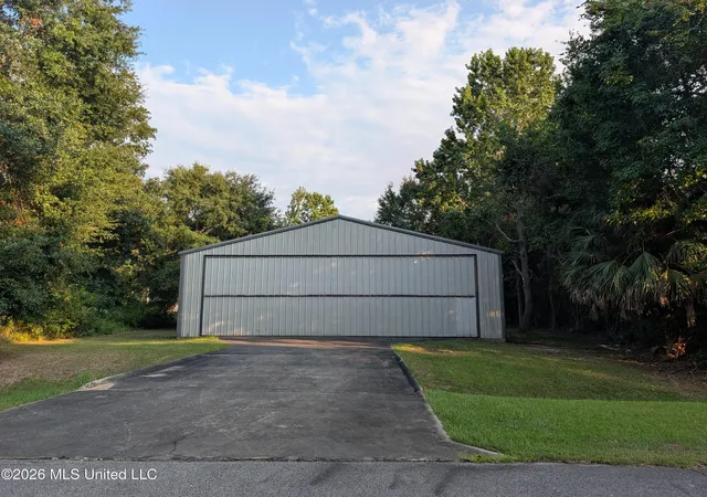 Photo 4 of Sale Pending at 2390 Coelho Way, Diamondhead, MS 39525 | MLS# 4158584 | Listing updated on 2026-08-09