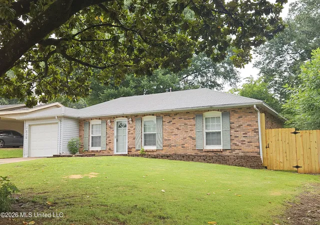 Photo 2 of Sale Pending at 7630 Rockingham Dr, Southaven, MS 38671 | MLS# 4158942 | Listing updated on 2026-08-28