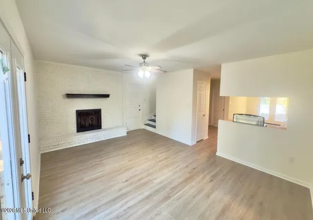 Photo 4 of Sale Pending at 7325 S Shahkoka Dr, Olive Branch, MS 38654 | MLS# 4158613 | Listing updated on 2026-09-05