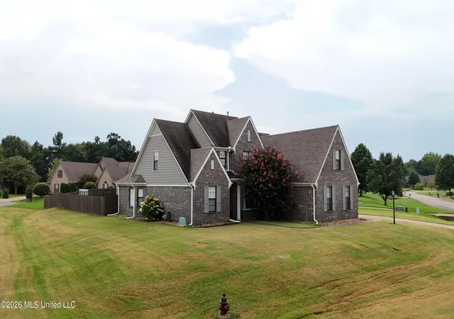 Photo 3 of Single family home for sale at 14383 Buttercup Dr, Olive Branch, MS 38654 | MLS# 4158617 | Listing updated on 2026-09-26
