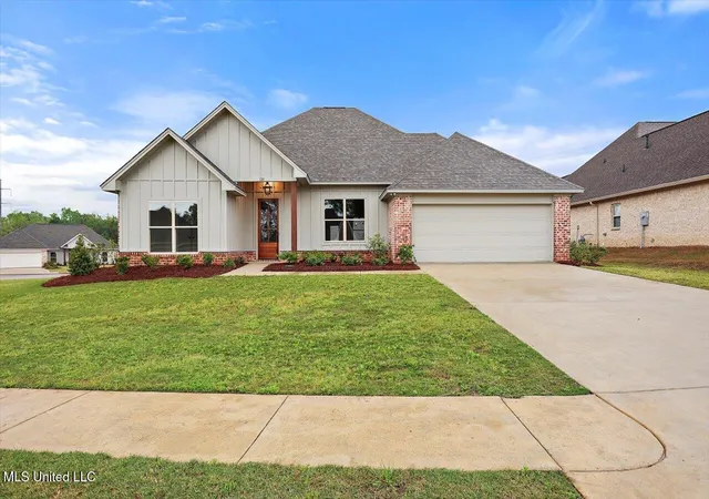 Photo 2 of Single family home for sale at 120 Willow Way, Canton, MS 39046 | MLS# 4158660 | Listing updated on 2026-08-15