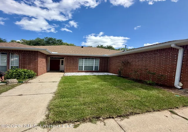 Photo 3 of Single family home for sale at 7716 Clamshell Ave, Ocean Springs, MS 39564 | MLS# 4158637 | Listing updated on 2026-09-04