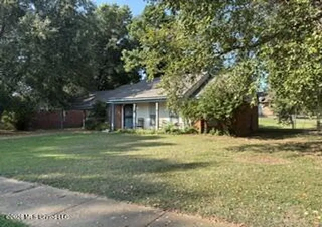 Photo 2 of Single family home for sale at 6645 Riverdale Rd, Horn Lake, MS 38637 | MLS# 4158680 | Listing updated on 2026-08-10