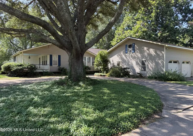 Photo 1 of Single family home for sale at 1206 Concordia Ave, Vidalia, LA 71373 | MLS# 4159040 | Listing updated on 2026-08-13