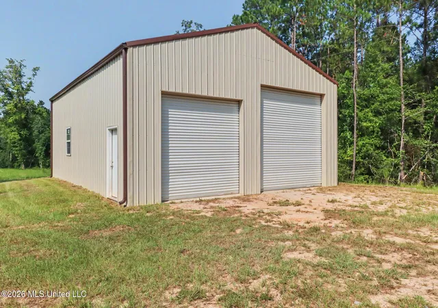 Photo 3 of Single family home for sale at 432 Paramount Church Rd, Perkinston, MS 39573 | MLS# 4158669 | Listing updated on 2026-10-03
