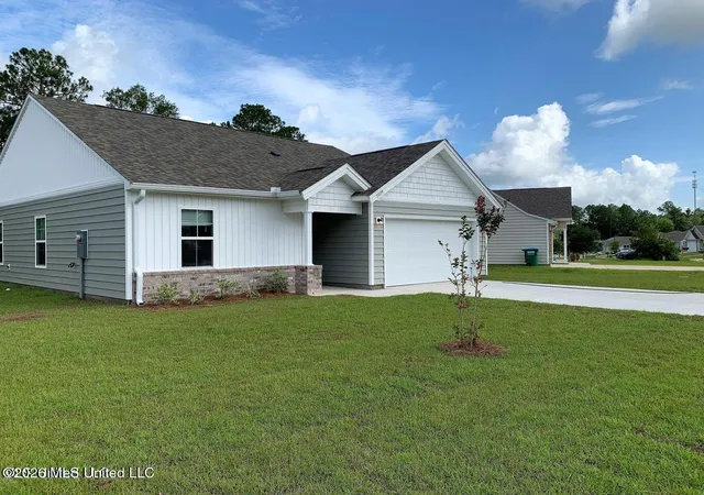 Photo 1 of Single family home for sale at 13133 Turtle Crk Pkwy, Gulfport, MS 39503 | MLS# 4159407 | Listing updated on 2026-08-17