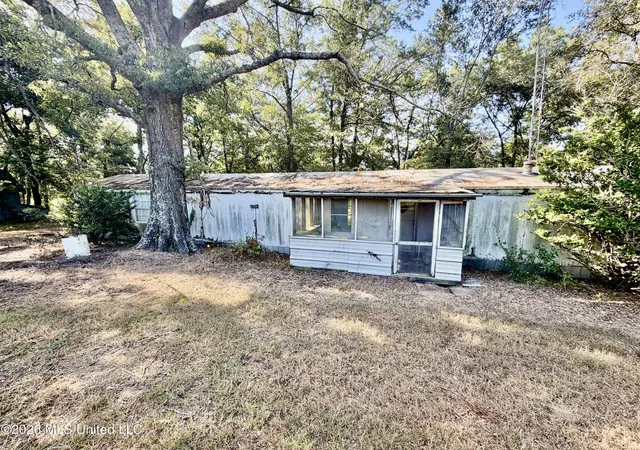 Photo 2 of Sale Pending at 322 Walker Rd, Cleveland, MS 38732 | MLS# 4159677 | Listing updated on 2026-09-08
