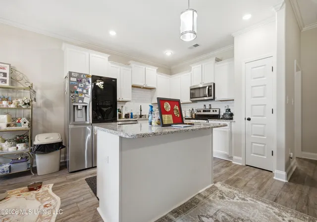 Photo 4 of Single family home for sale at 2512 Washington Woods Rd, Southaven, MS 38672 | MLS# 4158694 | Listing updated on 2026-08-10