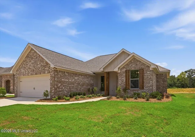 Photo 2 of Single family home for sale at 142 Stapleton Dr, Canton, MS 39046 | MLS# 4158695 | Listing updated on 2026-10-08
