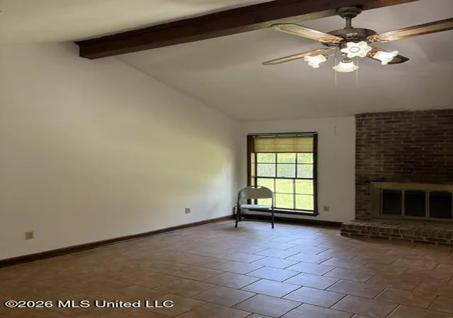Photo 3 of Sale Pending at 312 Gilliam Pl, Greenwood, MS 38930 | MLS# 4158730 | Listing updated on 2026-10-05