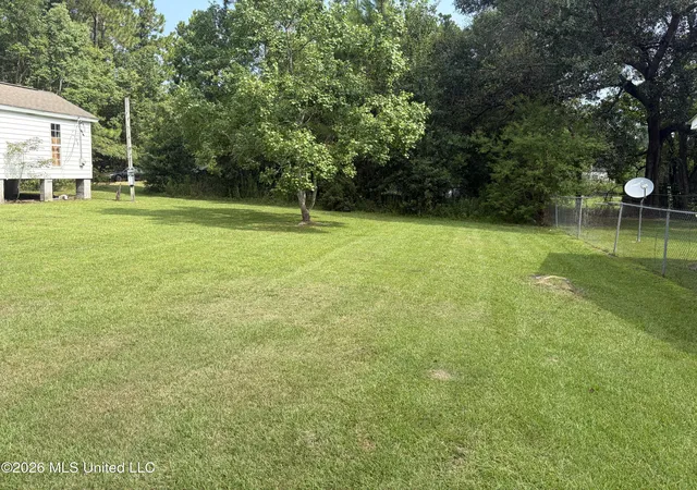 Photo 3 of Sale Pending at 6126 Copiah St, Bay Saint Louis, MS 39520 | MLS# 4158718 | Listing updated on 2026-08-14
