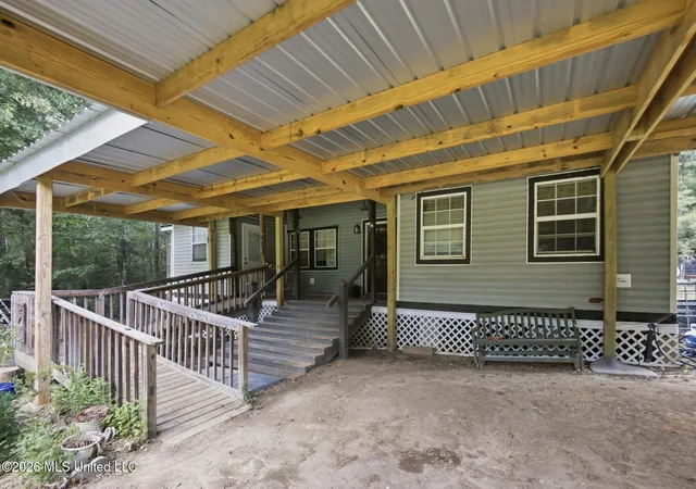 Photo 3 of Sale Pending at 1041 Bus Stop Ln, Magnolia, MS 39652 | MLS# 4158741 | Listing updated on 2026-08-29
