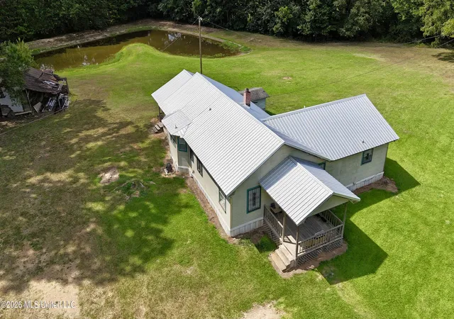 Photo 1 of Single family home for sale at 4331 N Chapel Hl Rd, Edwards, MS 39066 | MLS# 4158761 | Listing updated on 2026-08-17