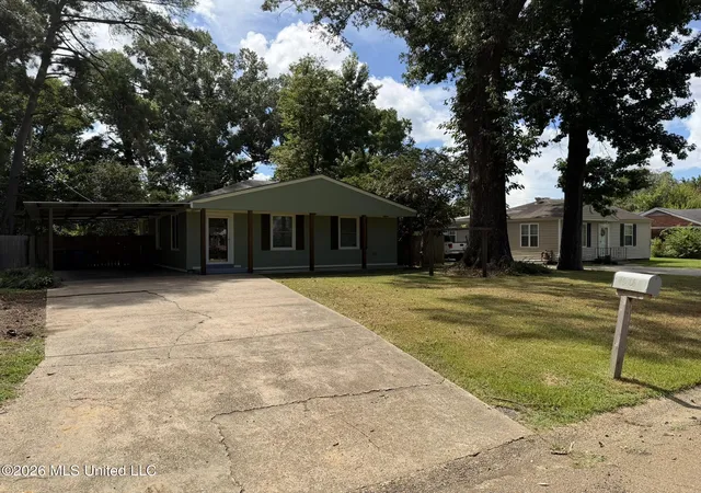 Photo 16 of Sale Pending at 1503 Eastwood Rd, Natchez, MS 39120 | MLS# 4158804 | Listing updated on 2026-08-28