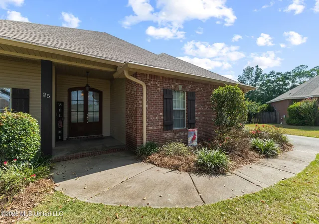 3rd image of 25 Lakeland Cir, Petal, MS 39465 | MLS# 4158746