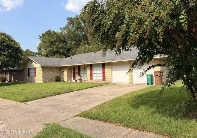 Photo 2 of Single family home for sale at 617 Briarwood Dr, Long Beach, MS 39560 | MLS# 4158750 | Listing updated on 2026-08-11