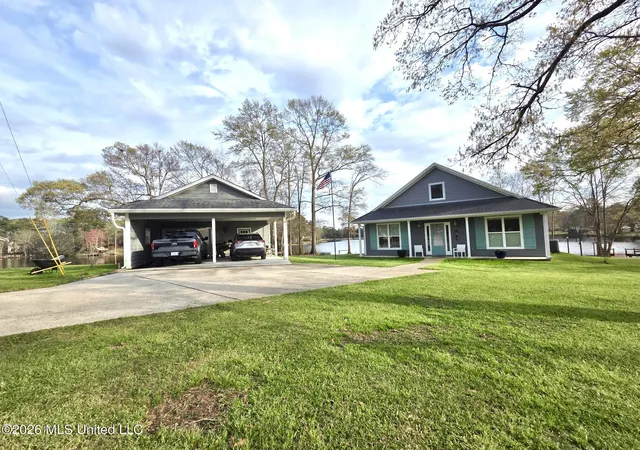 Photo 1 of Sale Pending at 33 Scenic Point, Lumberton, MS 39455 | MLS# 4158876 | Listing updated on 2026-08-21