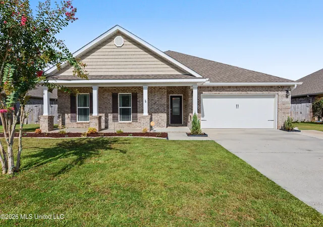 Photo 1 of Single family home for sale at 10431 Chapelwood Dr, Gulfport, MS 39503 | MLS# 4158861 | Listing updated on 2026-08-13