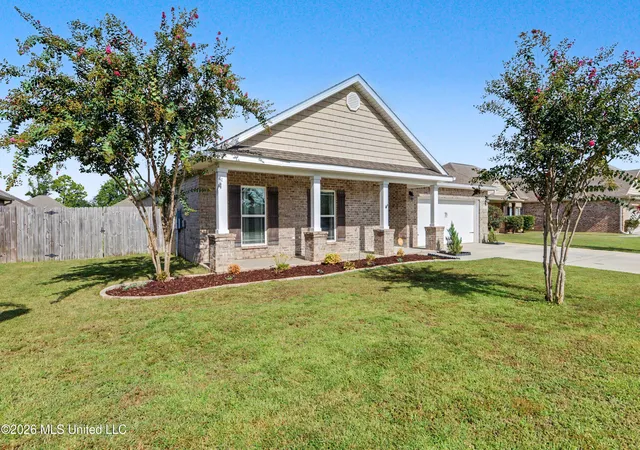 Photo 2 of Single family home for sale at 10431 Chapelwood Dr, Gulfport, MS 39503 | MLS# 4158861 | Listing updated on 2026-08-13