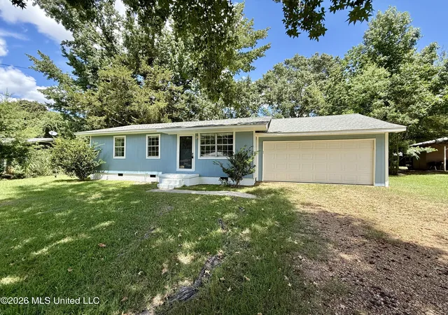 Photo 1 of Single family home for sale at 208 Susanne St, Crystal Springs, MS 39059 | MLS# 4159638 | Listing updated on 2026-08-26