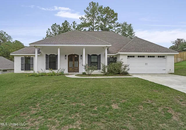 Photo 1 of Single family home for sale at 5534 W 4th Street, Hattiesburg, MS 39402 | MLS# 4158778 | Listing updated on 2026-08-11