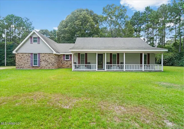Photo 1 of Single family home for sale at 7585 Mississippi 35, Bassfield, MS 39421 | MLS# 4158779 | Listing updated on 2026-08-11