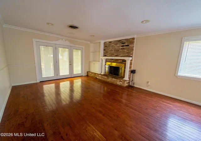 Photo 3 of Sale Pending at 5251 Old Canton Rd, Jackson, MS 39211 | MLS# 4158791 | Listing updated on 2026-09-03