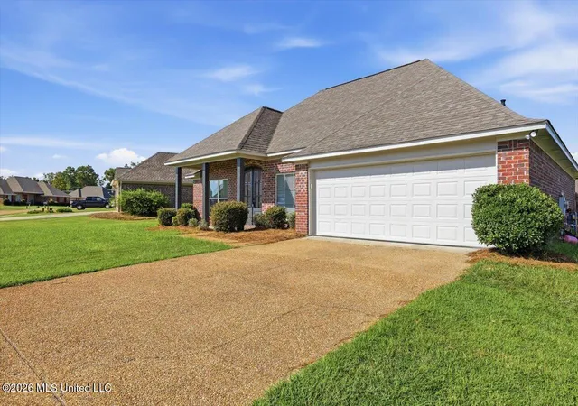 Photo 2 of Single family home for sale at 116 Northwind Dr, Madison, MS 39110 | MLS# 4158789 | Listing updated on 2026-09-14