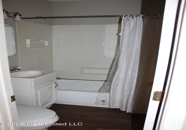 Photo 4 of Single family home for sale at 1110 Williams St, Pascagoula, MS 39567 | MLS# 4159470 | Listing updated on 2026-10-02