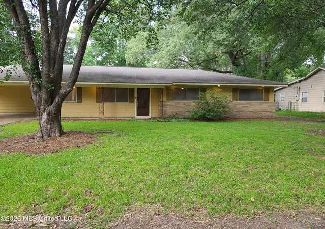 Photo 1 of Sale Pending at 638 Newland St, Jackson, MS 39211 | MLS# 4159064 | Listing updated on 2026-09-11