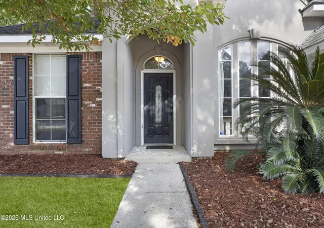 Photo 3 of Sale Pending at 2255 Clb Moss Cir, Biloxi, MS 39532 | MLS# 4158817 | Listing updated on 2026-08-21