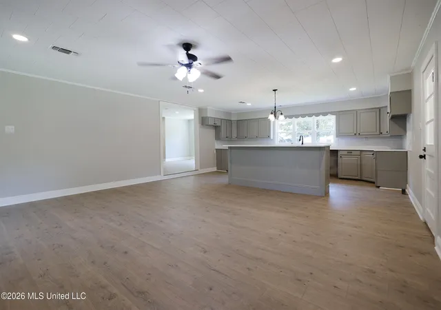 Photo 4 of Sale Pending at 6121 Gibson Rd, Mc Comb, MS 39648 | MLS# 4159605 | Listing updated on 2026-09-23