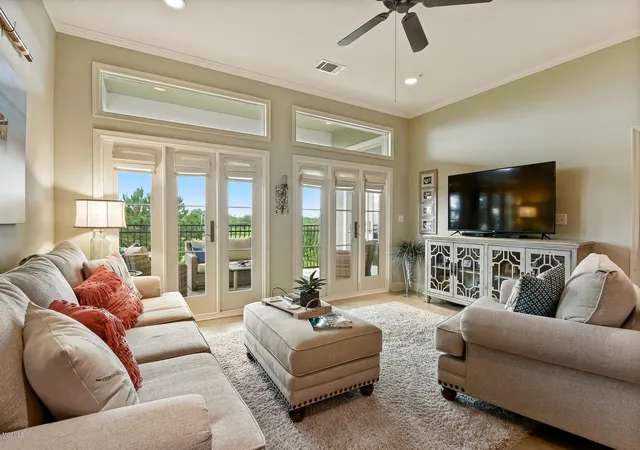 Photo 3 of Sale Pending at 1100 W Beach Blvd, Pass Christian, MS 39571 | MLS# 4158919 | Listing updated on 2026-09-25