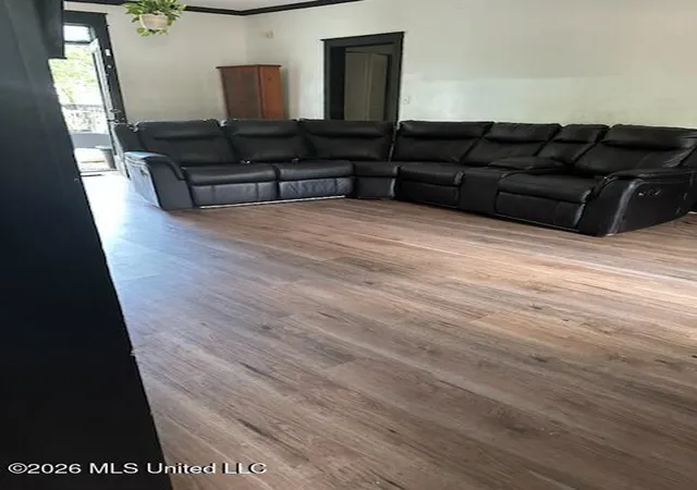 Photo 3 of Single family home for sale at 818 Fairview St, Jackson, MS 39202 | MLS# 4158875 | Listing updated on 2026-08-19