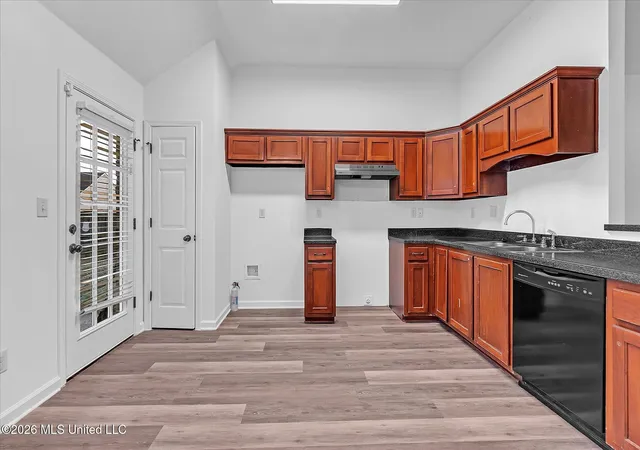 Photo 4 of Sale Pending at 8378 Evening Sun Cvs, Walls, MS 38680 | MLS# 4158888 | Listing updated on 2026-08-19