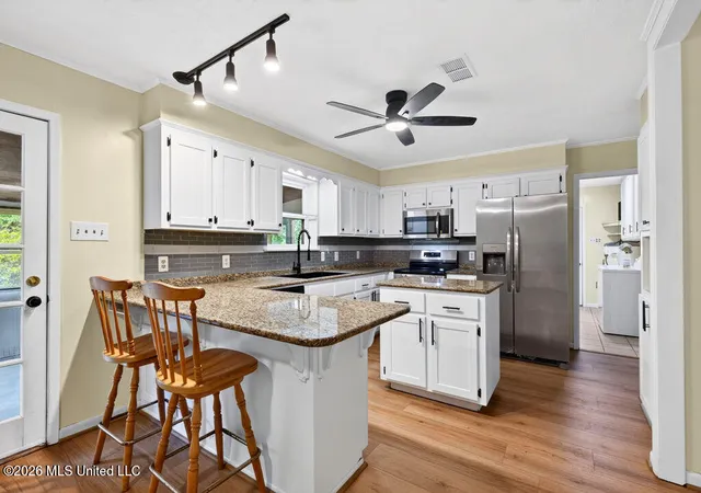 Photo 4 of Single family home for sale at 11257 Vidalia Rd, Pass Christian, MS 39571 | MLS# 4158926 | Listing updated on 2026-09-01