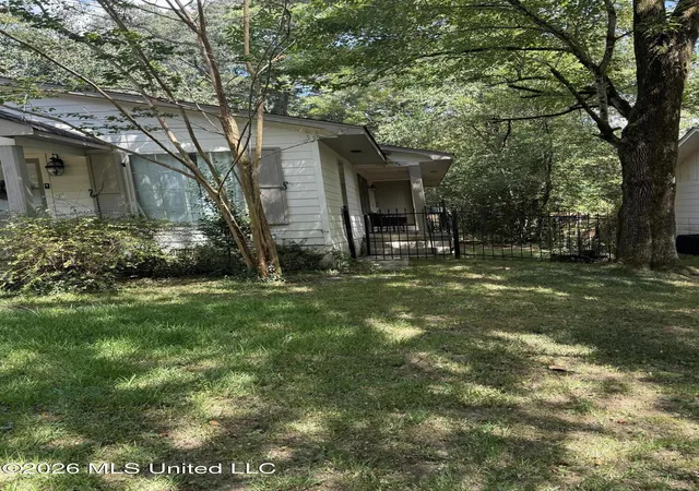 Photo 2 of Single family home for sale at 4318 Dunn St, Jackson, MS 39211 | MLS# 4160108 | Listing updated on 2026-08-22